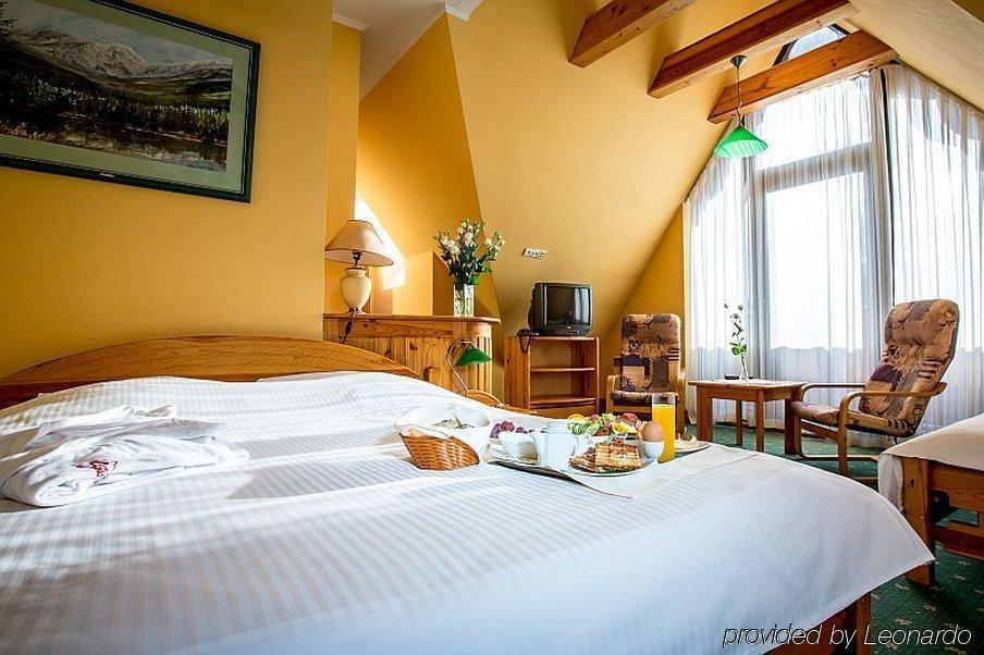 Hotel Skalny Закопане Стая снимка